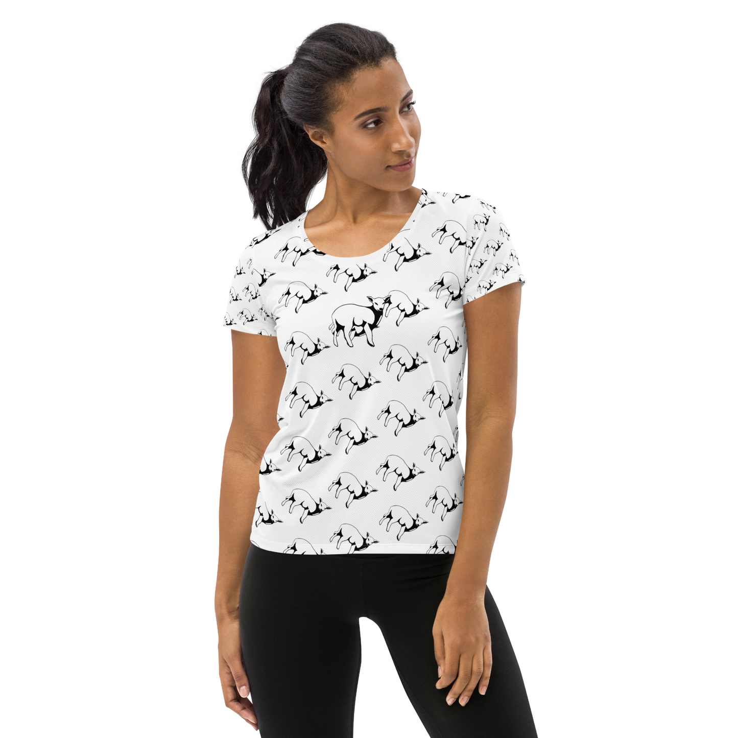 Women's Lamb T-shirt with Moisture Management (Black) - Lamb Fashion Store